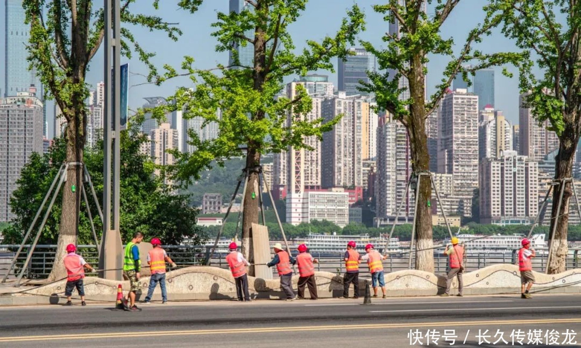 如何打造理想中的家？面对琳琅满目的装修方案，你是否也曾迷茫不已？今天就让我们一起探讨如何在众多选择中找到最适合自己的设计方案。